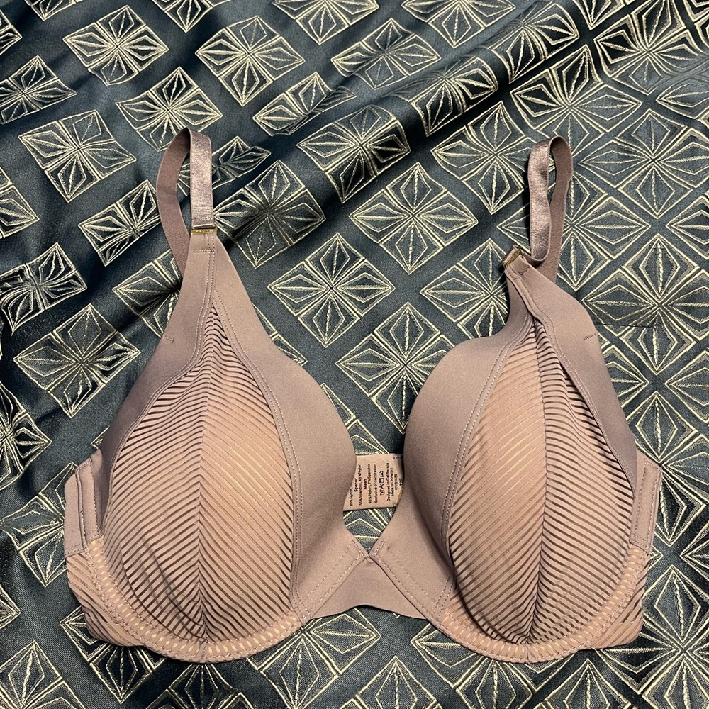 Third Love Shadow Stripe plunge bra lace size 32E; never worn